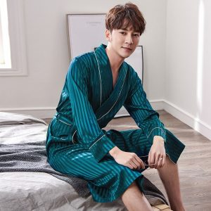 Peignoir homme vert<br> à rayures bleues
