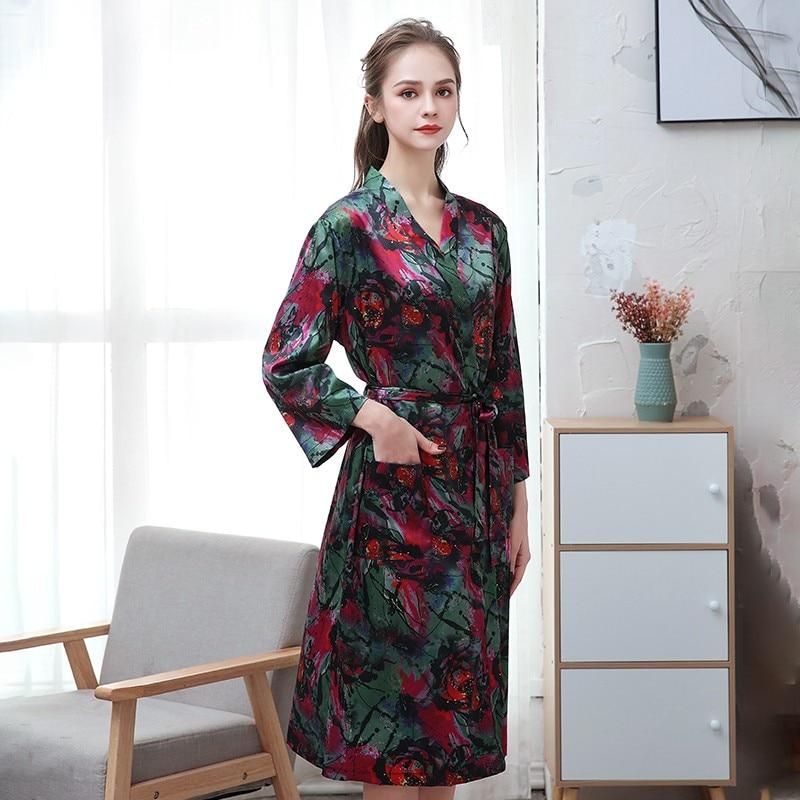 Peignoir-Long-Fluide-Femme.jpg - Veste Peignoir de Bain