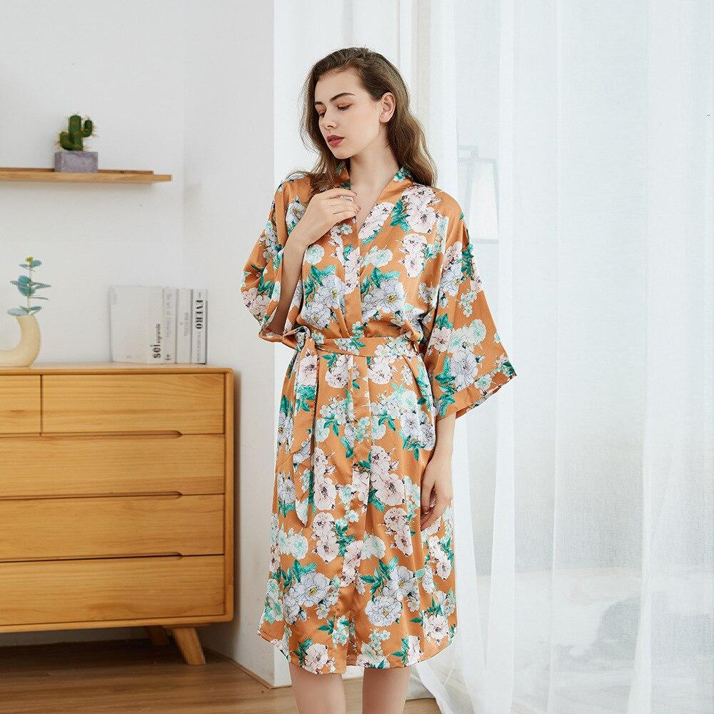 Peignoir-Satin-Fleuri.jpg - Veste Peignoir de Bain