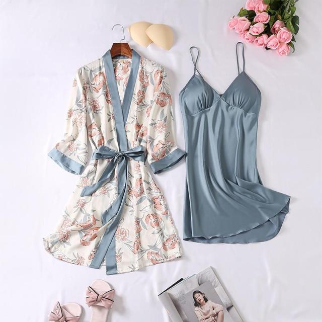 Veste Peignoir Satin Léger