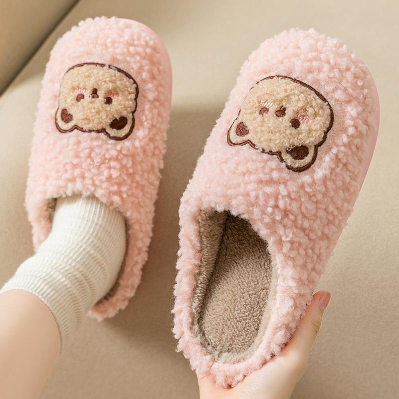 chaussons-femme-peluche_1.jpg - Veste Peignoir de Bain